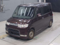 2005 Daihatsu Tanto