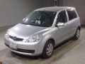2005 Mazda Demio