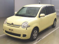 2009 Toyota Sienta