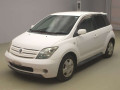2004 Toyota IST