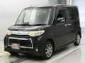 2011 Daihatsu Tanto