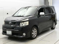 2010 Toyota Voxy