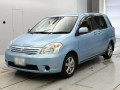 2003 Toyota Raum