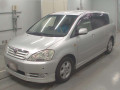 2003 Toyota Ipsum