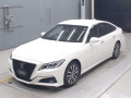2020 Toyota Crown Hybrid