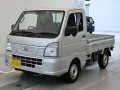 2025 Nissan Clipper Truck