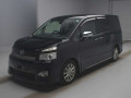 2011 Toyota Voxy