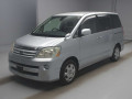 2006 Toyota Noah