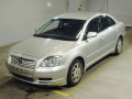 2004 Toyota Avensis