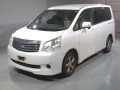 2013 Toyota Noah