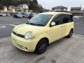 2005 Toyota Sienta
