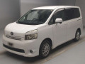 2009 Toyota Voxy