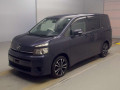 2013 Toyota Voxy