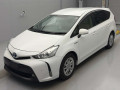 2016 Toyota Prius alpha