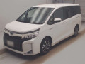 2017 Toyota Voxy