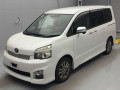 2011 Toyota Voxy