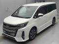2017 Toyota Noah