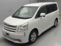 2007 Toyota Noah
