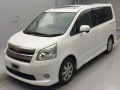 2009 Toyota Noah