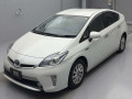 2014 Toyota Prius PHV