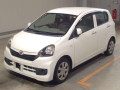 2017 Daihatsu Mira e:S