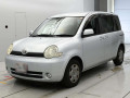 2005 Toyota Sienta