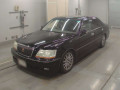 2003 Toyota Crown Majesta