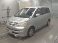 2007 Toyota Noah