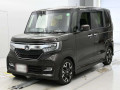 2017 Honda N-BOX CUSTOM