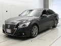 2013 Toyota Crown Hybrid