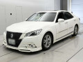 2013 Toyota Crown