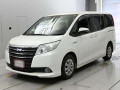 2015 Toyota Noah