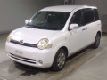 2005 Toyota Sienta
