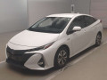 2020 Toyota Prius PHV