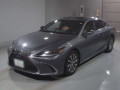 2019 Lexus ES