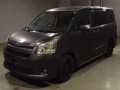 2007 Toyota Noah