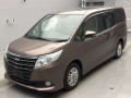 2015 Toyota Noah