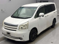 2009 Toyota Noah