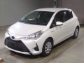 2017 Toyota Vitz
