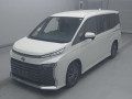 2022 Toyota Voxy