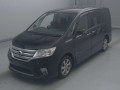 2013 Nissan Serena