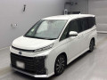 2022 Toyota Voxy