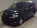 2009 Toyota Voxy