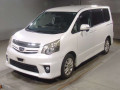 2011 Toyota Noah