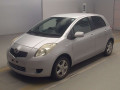 2006 Toyota Vitz
