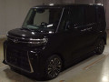 2023 Daihatsu Tanto Custom