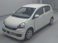 0 Daihatsu Mira e:S