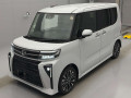 2025 Daihatsu Tanto Custom