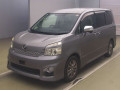 2013 Toyota Voxy