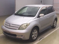 2004 Toyota IST
